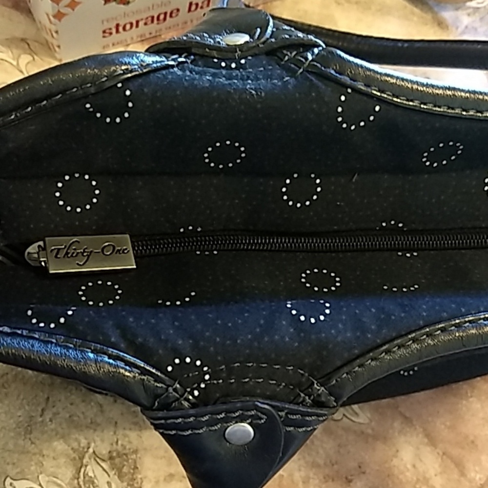 Thirty-One Purse - Picture 3 of 3